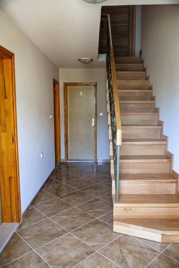 Guest House Ivana Tivat Exterior photo